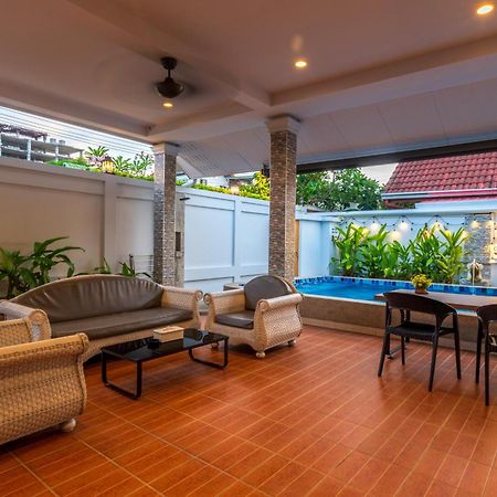 Gala Villa Pattaya Esterno foto